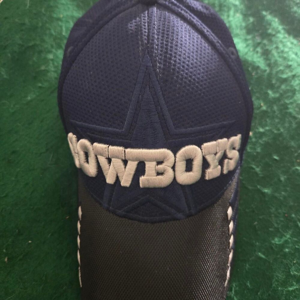 Dallas Cowboys Men's New Era Adjustable Hat (BR)